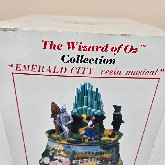 Vintage Wizard Of Oz Emerald City Resin Musical Figurine Dave Grossman 1995 - Picture 2 of 6